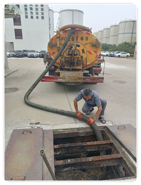 达拉特隔油池清掏